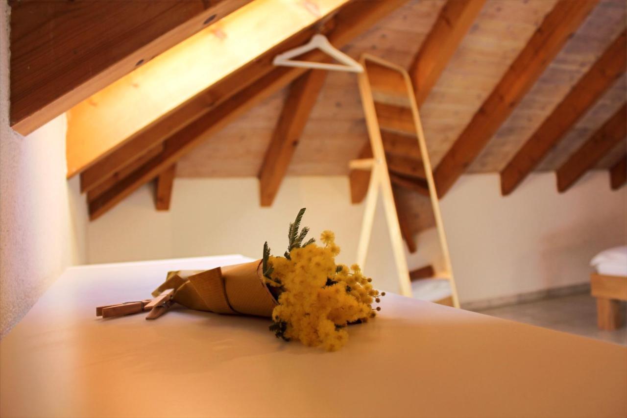 Casa Gialla Russo Buitenkant foto