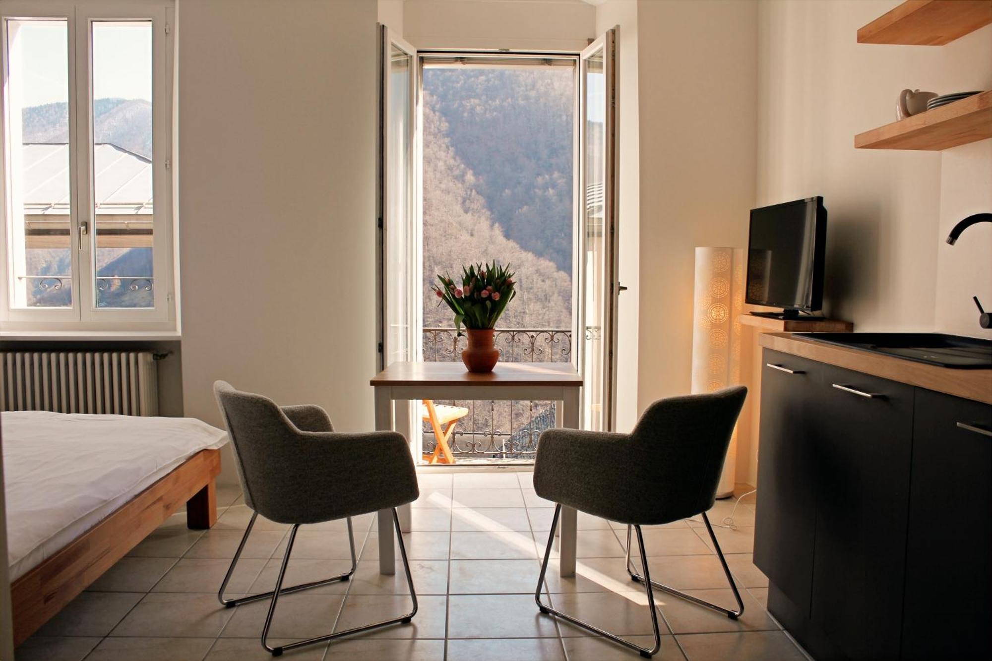 Casa Gialla Russo Buitenkant foto