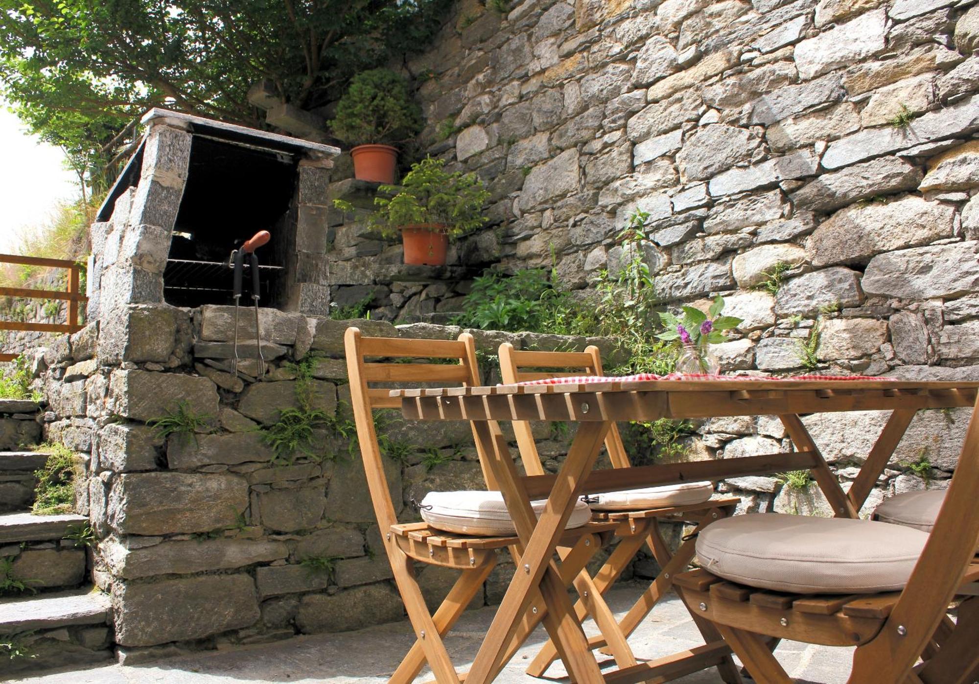 Casa Gialla Russo Buitenkant foto